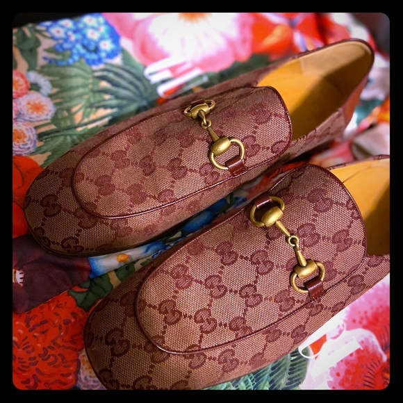 Men’s Gucci Horsebit Loafers main image 2